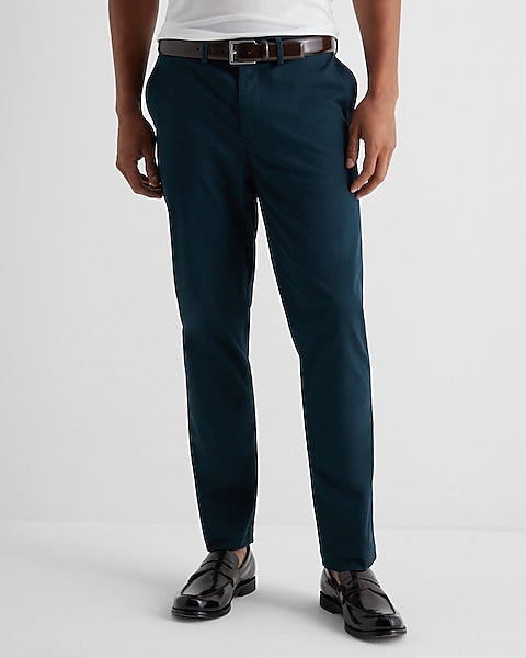 Essential Wardrobe Staple: Men's Cotton Chino Pants in Trendy
