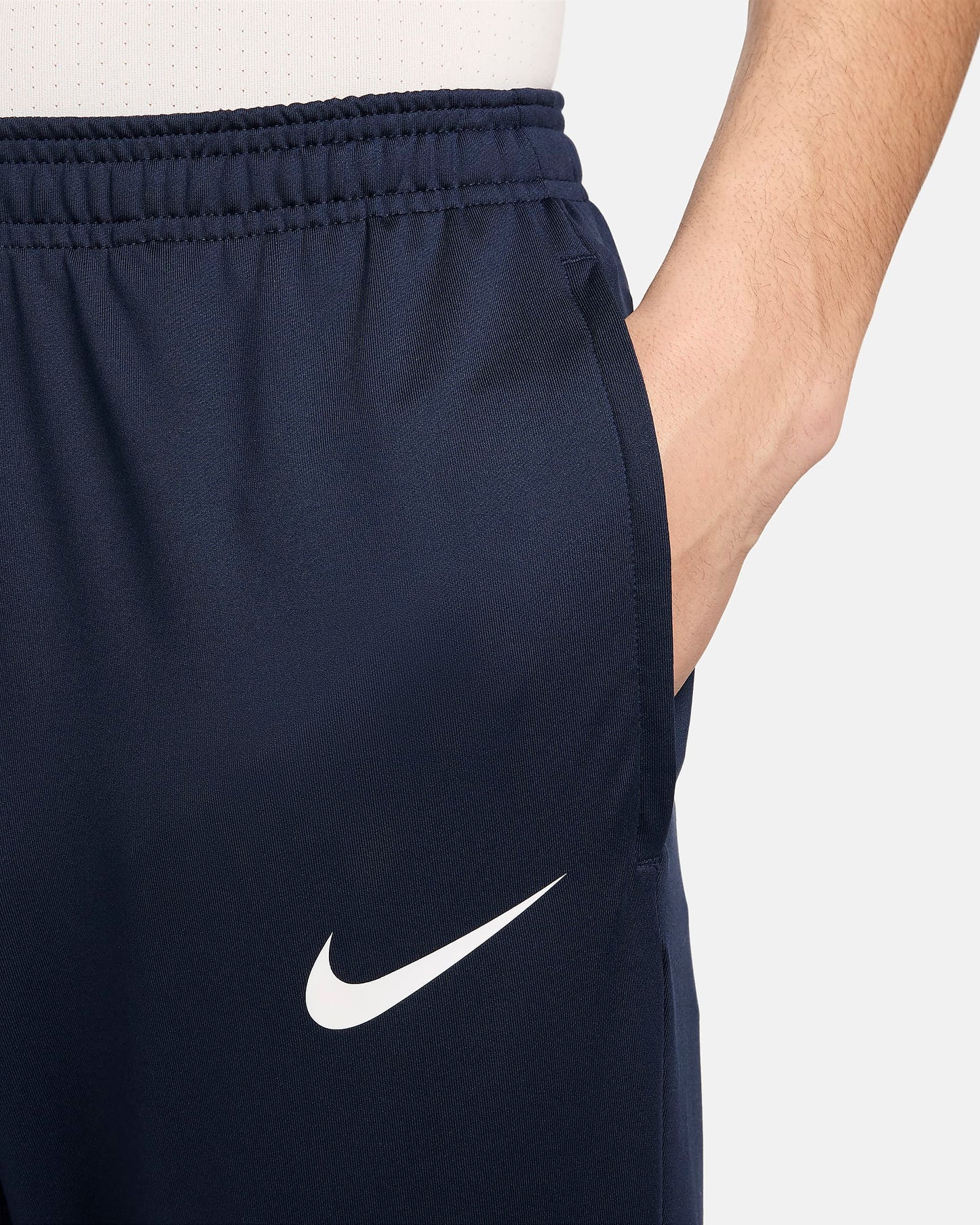 Nik Strike Men's Dri-FIT Trouser Pants