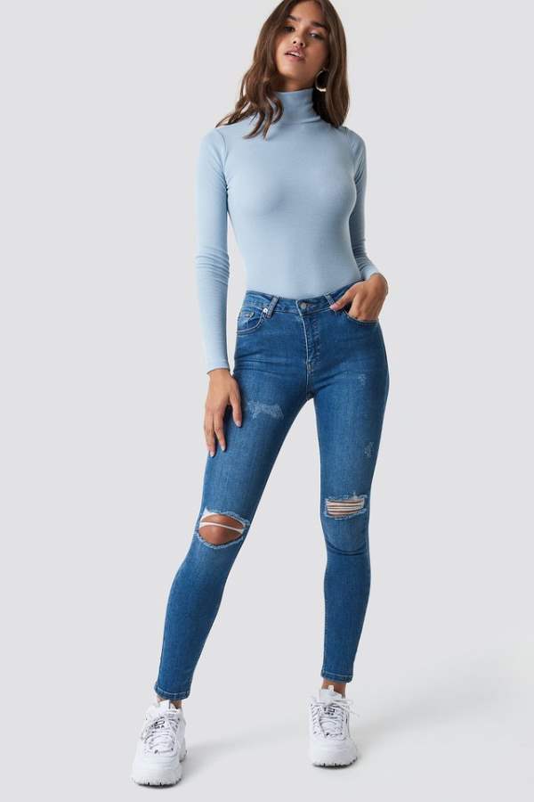 Women Skinny Fit Mid-Rise Clean Look Stretchable Jeans  - Front View - AceCart