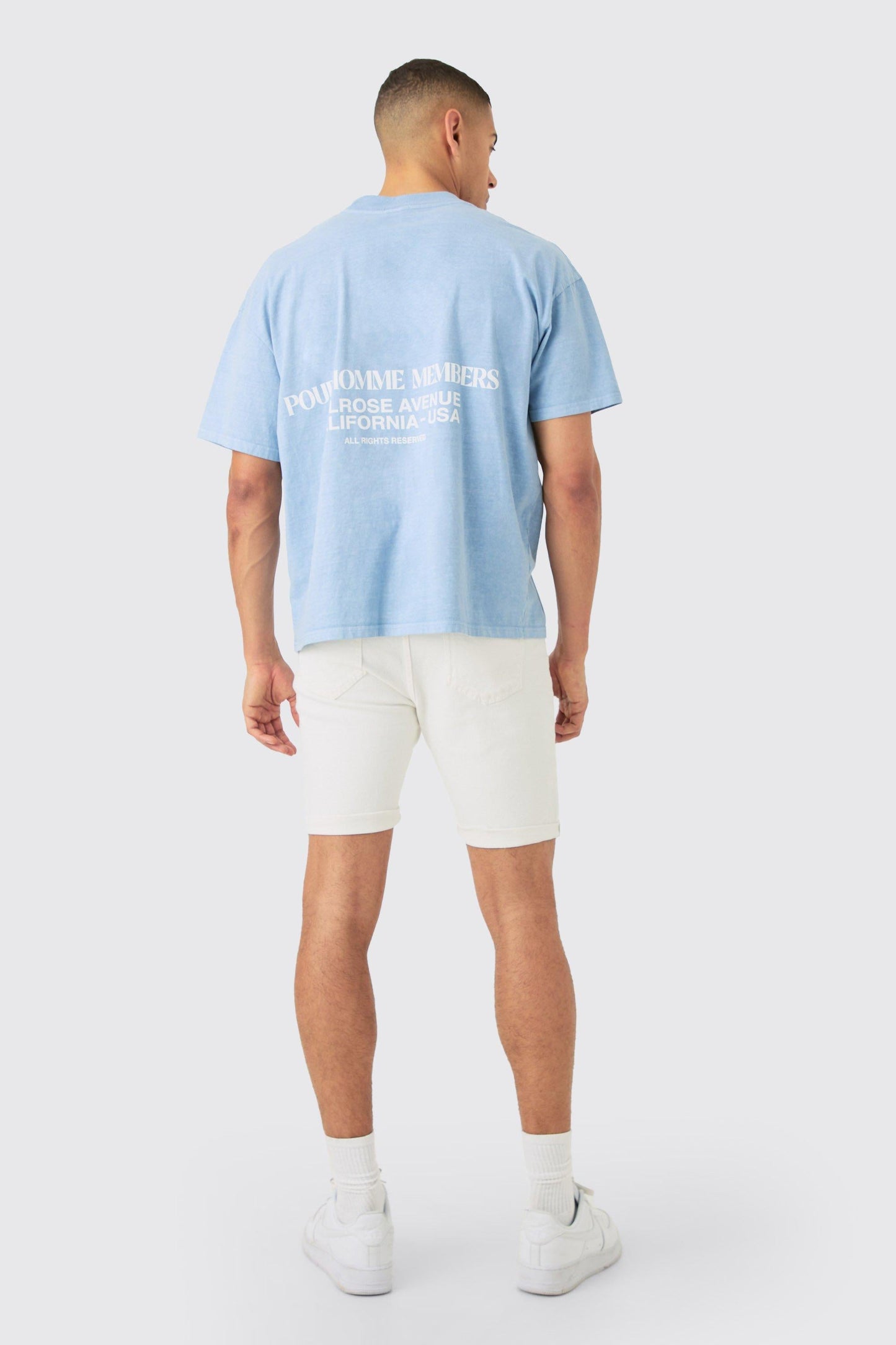 SKINNY STRETCH DENIM SHORTS IN WHITE