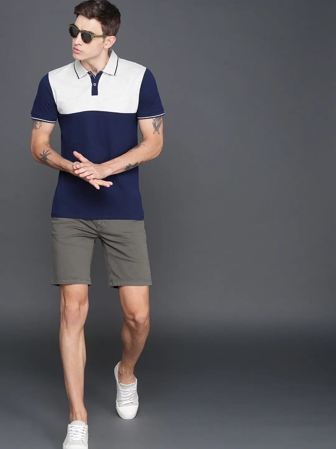 Men Grey Solid Slim Fit Chino Shorts - Front View - AceCart