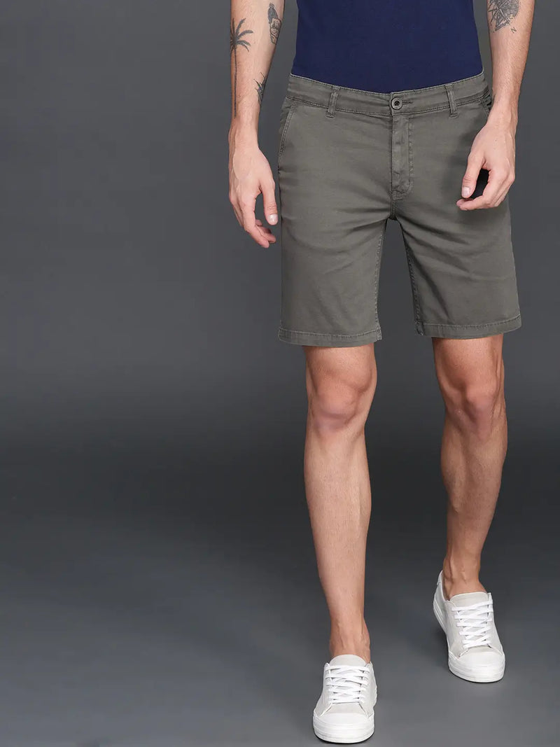 Men Grey Solid Slim Fit Chino Shorts - Side View - AceCart