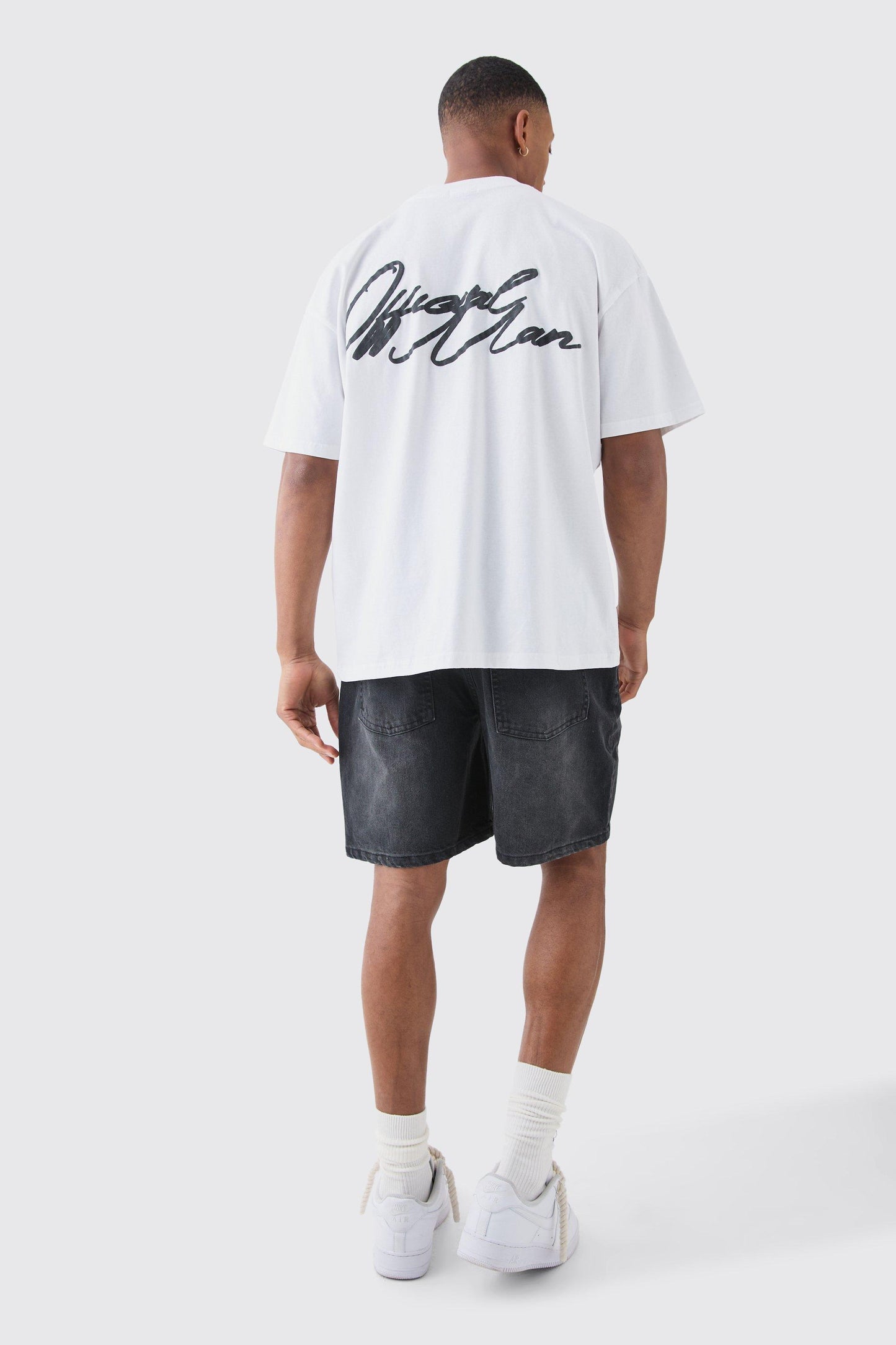 Relaxed Rigid Denim Shorts In Charcoal