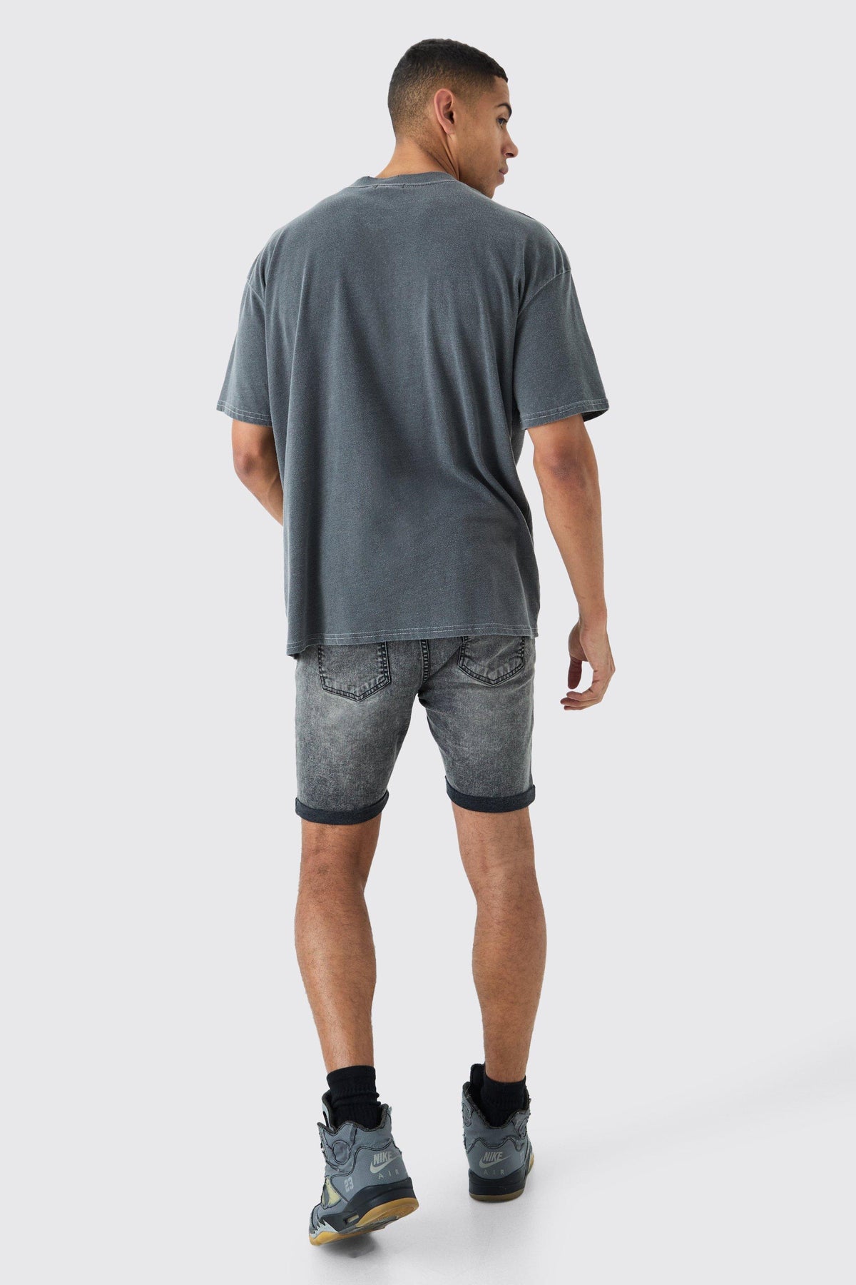 Skinny Stretch Denim Shorts In Charcoal