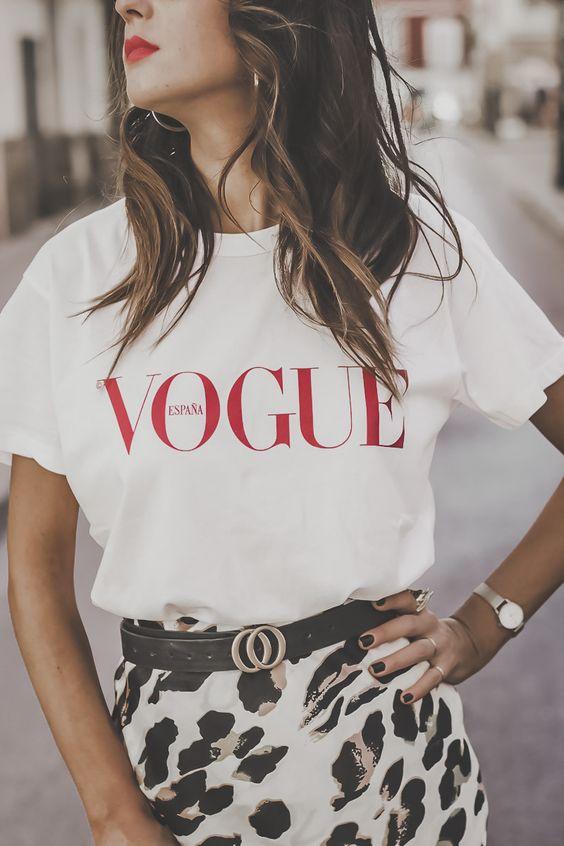 1 PC - VOGUE Letter Printed T-Shirt For Elegant Women - Front View - AceCart