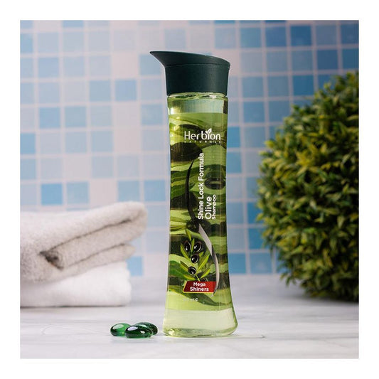 Herbion Naturals Shine Lock Formula Olive Shampoo, For All Hair Types, 250ml - Front View
