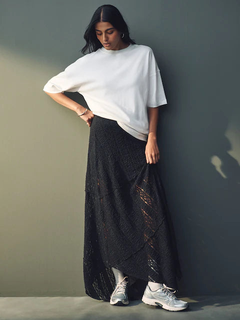 White Cotton Relaxed Fit Oversized T-Shirt For Women's