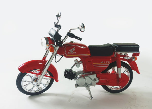 Die-Cast Scale Model Replica Motorcycle